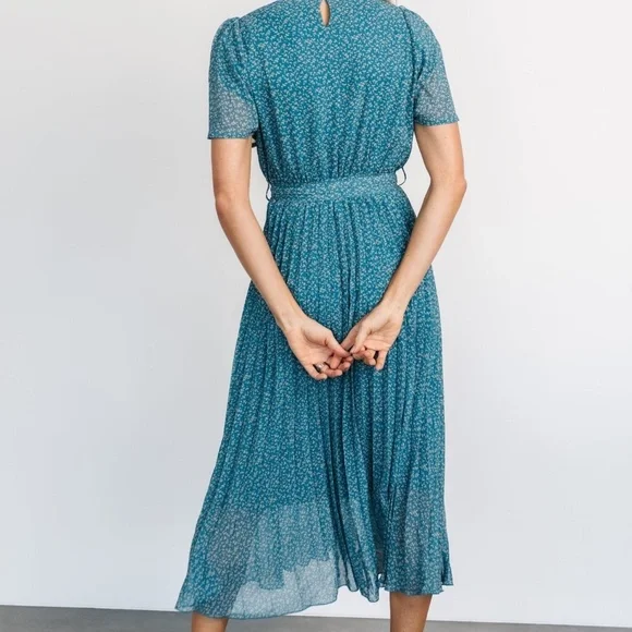 Baltic Born Prim Pleated Dress | Persian Blue Print Size MM - Picture 5 of 5